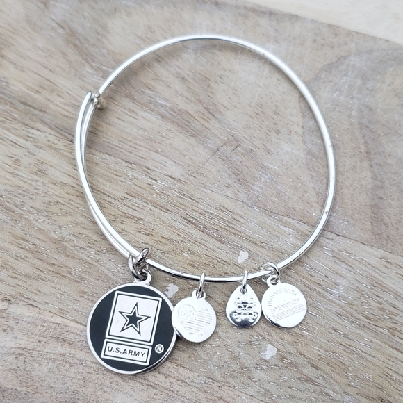 Jewelry - 28. Army charm bracelet